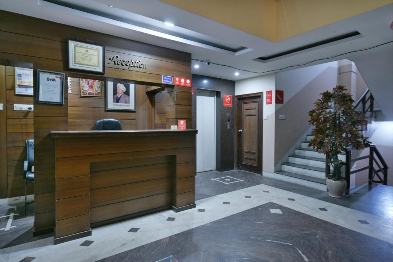 Oyo 2289 Hotel Radha Palace Kukas المظهر الخارجي الصورة